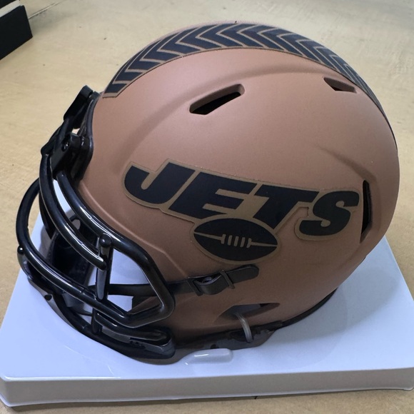 Sauce Gardner NY Jets Salute to service Autographed Mini Helmet - Picture 3 of 6